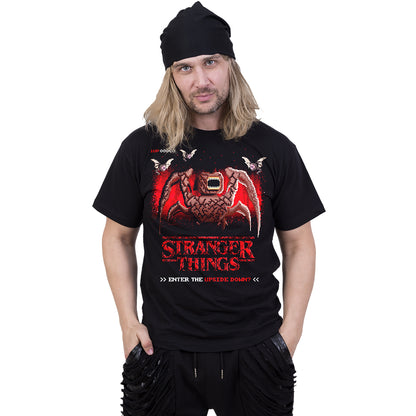 STRANGER THINGS - 8 BIT UPSIDE DOWN - Front Print T-Shirt Black